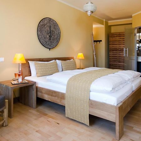 Hotel Viva Sky Констанц Экстерьер фото