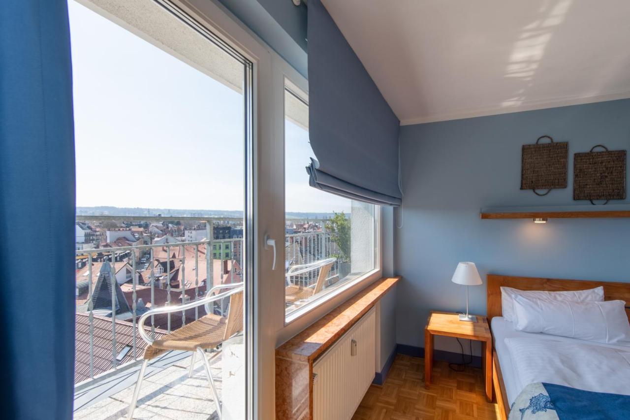 Hotel Viva Sky Констанц Экстерьер фото