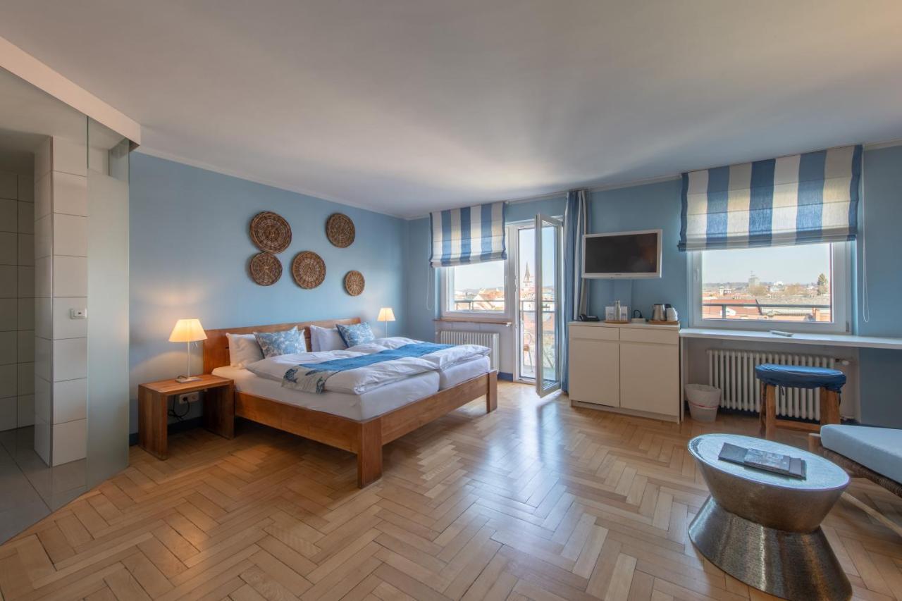Hotel Viva Sky Констанц Экстерьер фото