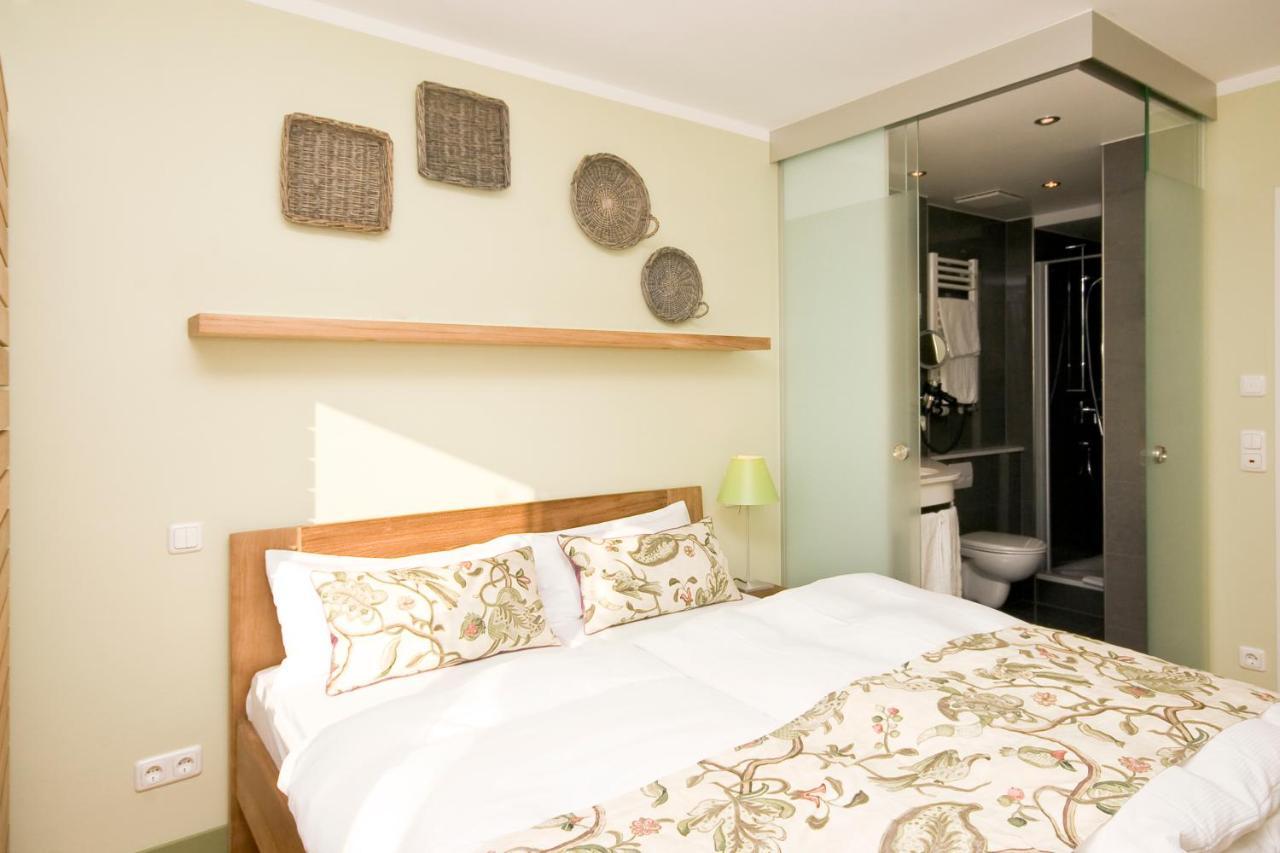 Hotel Viva Sky Констанц Номер фото