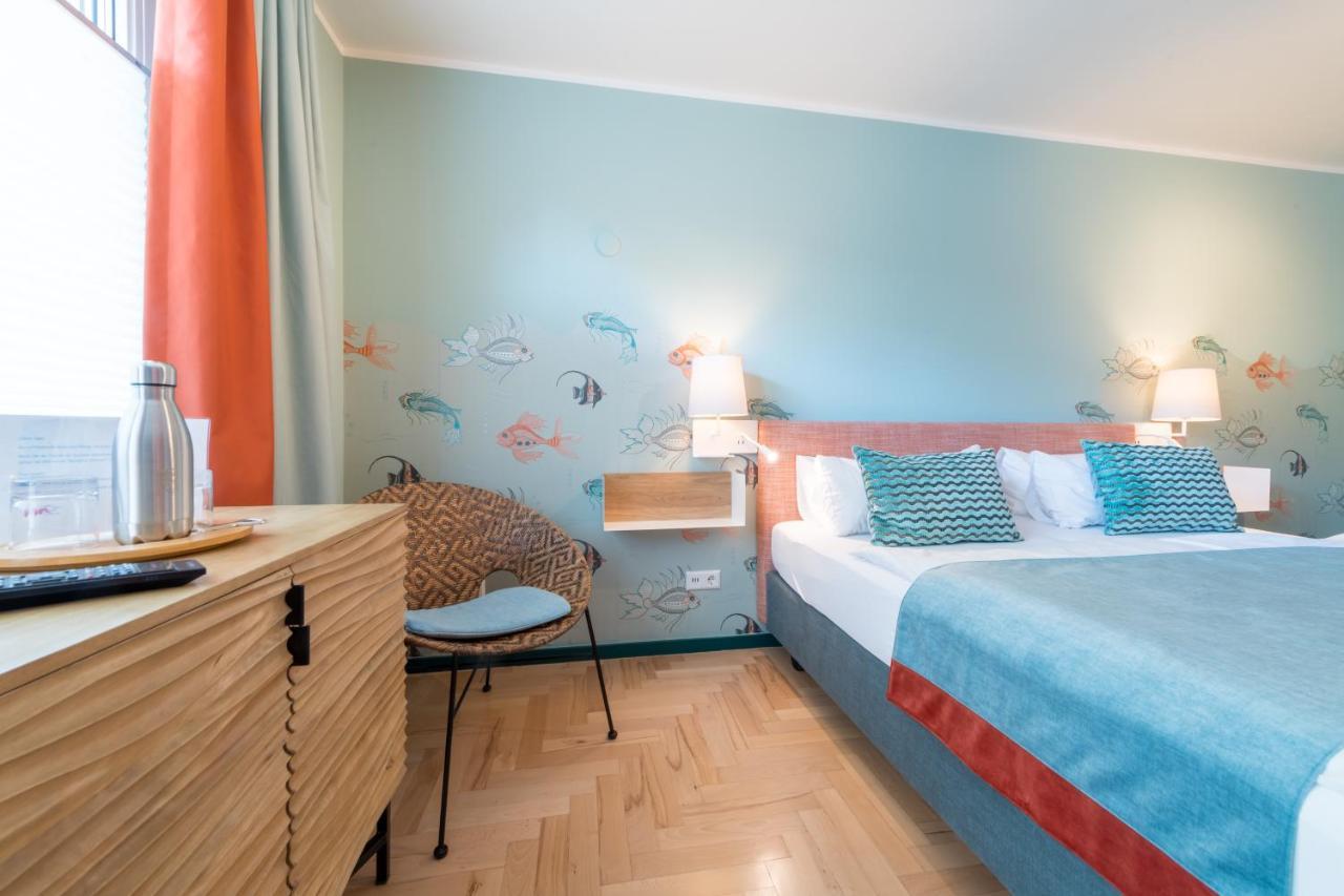 Hotel Viva Sky Констанц Экстерьер фото